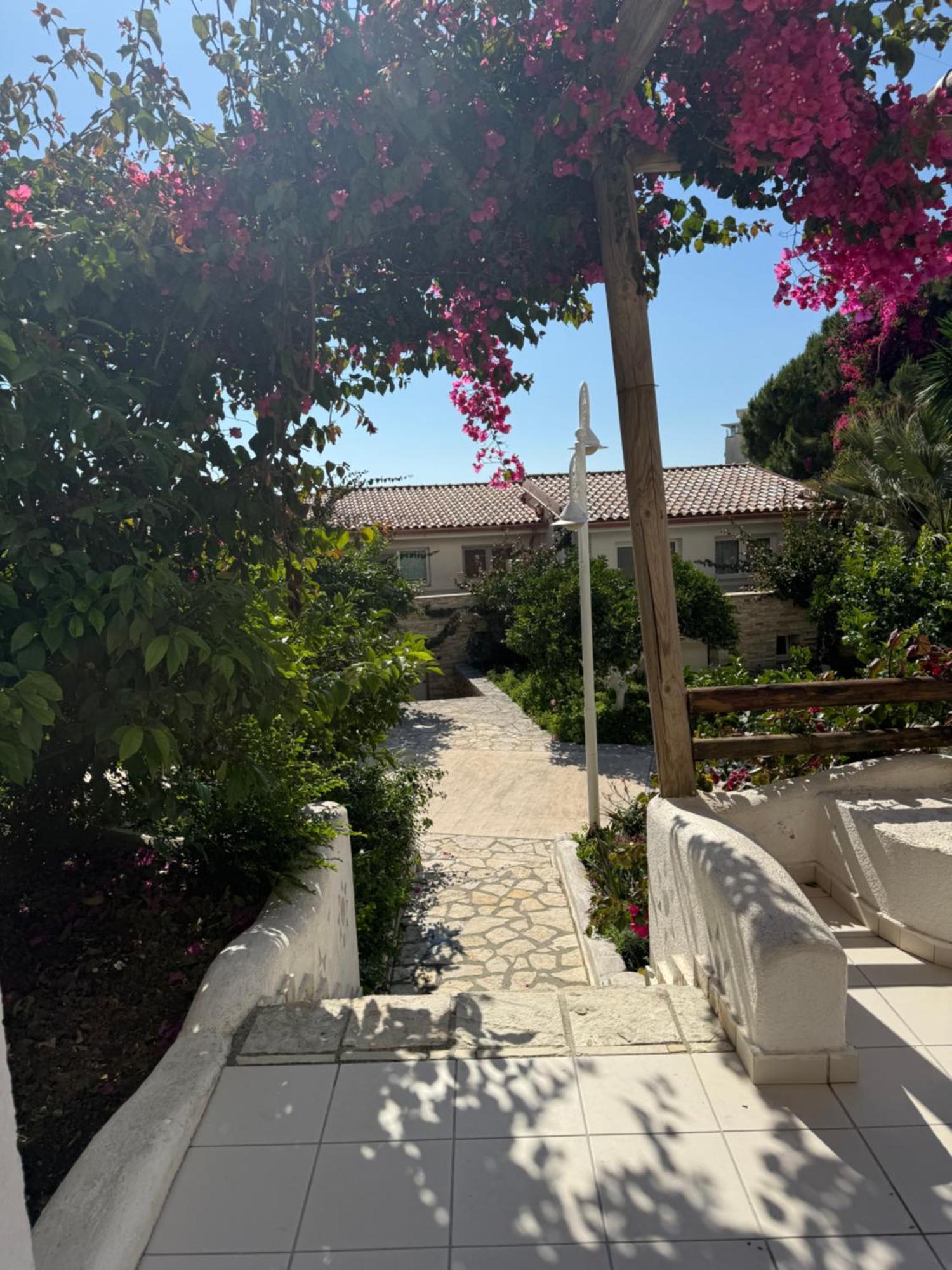 Bellavista Apartments Bougainville Bay Sarandë Exterior foto